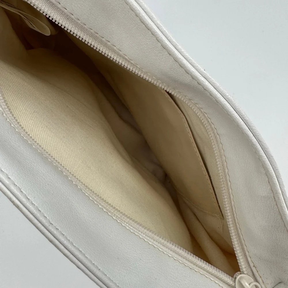 NWT Vintage Sereta White Leather Crossbody Bag Gold Hardware